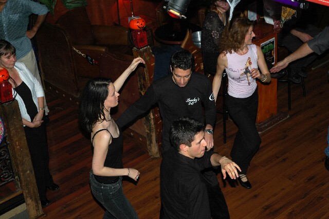 min 2005 11 06 sharkys 168